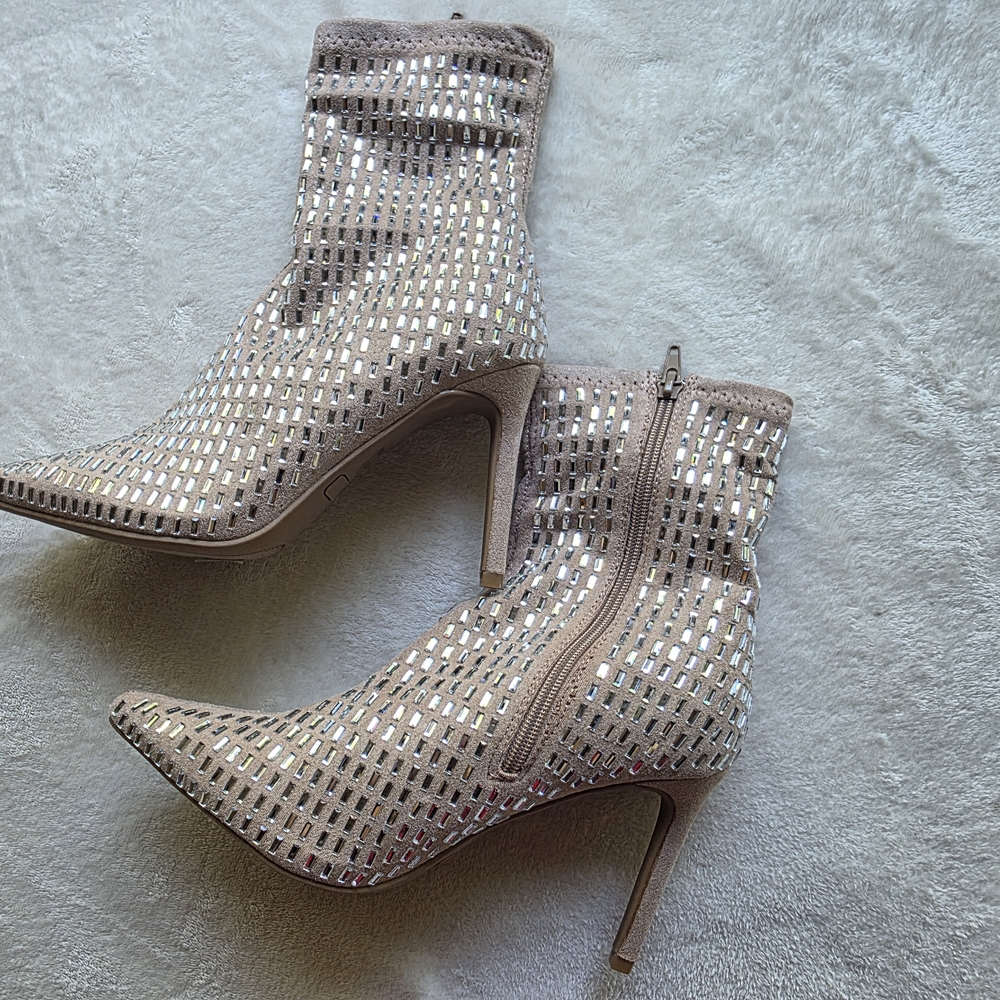 NEW Elegant Beige Stiletto Ankle Boots SIZE /7 shiny stones - Picture 3 of 12